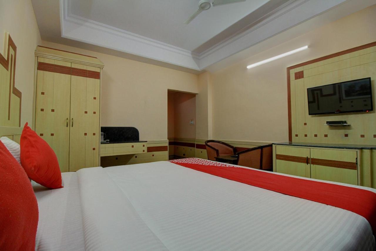Hotel Vaccinated Staff - Collection O 13595 Vt Residency Bangalore Exterior foto