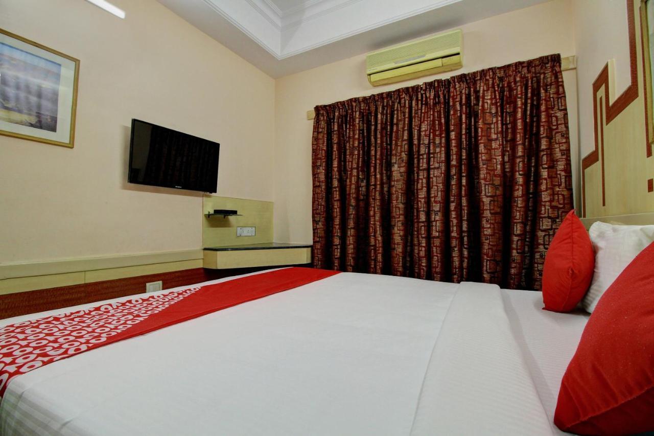 Hotel Vaccinated Staff - Collection O 13595 Vt Residency Bangalore Exterior foto